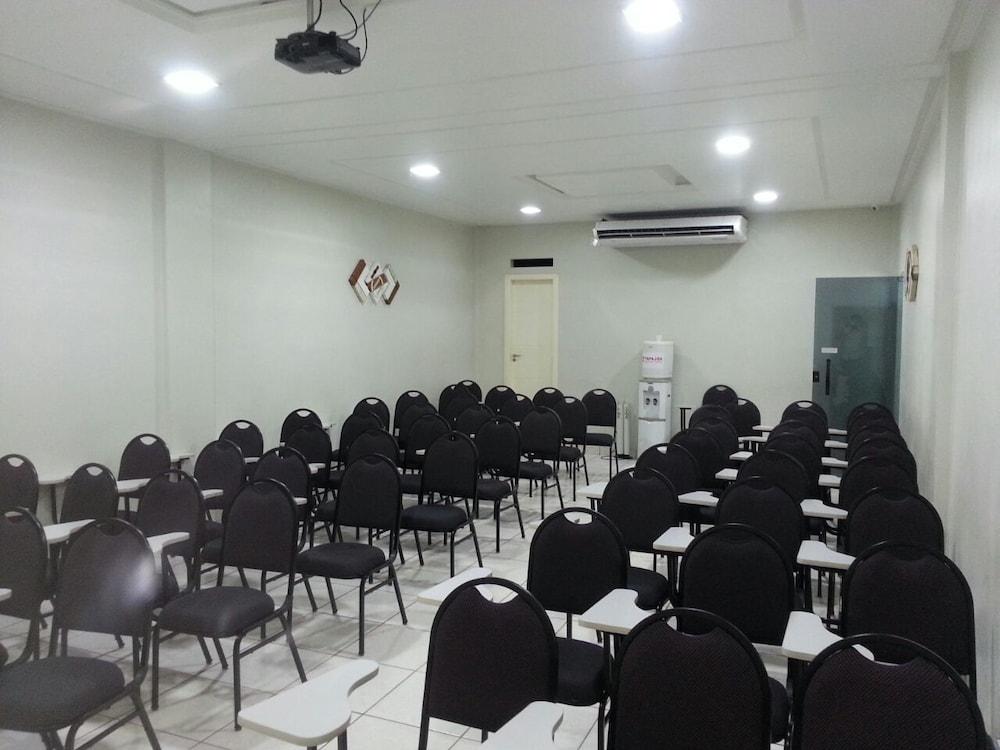 Tapajos Center Hotel Santarém Esterno foto